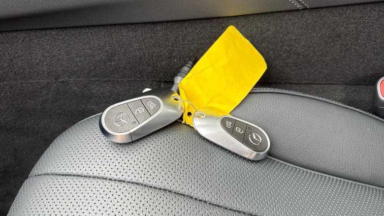 Mercedes-Benz E-Class E300de AMG Line Premium 4dr 9G-Tronic [Pan Roof] Saloon